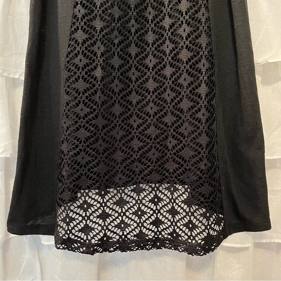 Xhilaration Black Scoop Neck Tank w/ Lace Back - Size Small - Picture 7 of 7